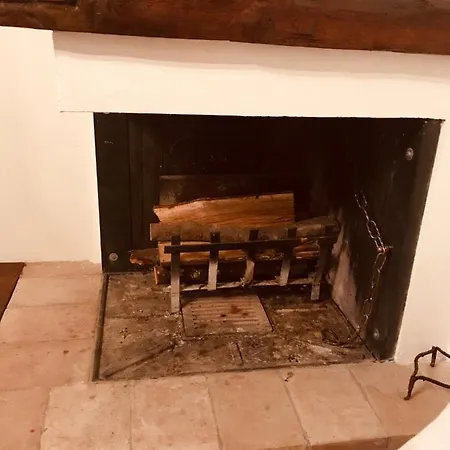 Accogliente Casa In Pietra Con Caminetto *