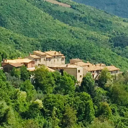 Accogliente Casa In Pietra Con Caminetto Valtopina