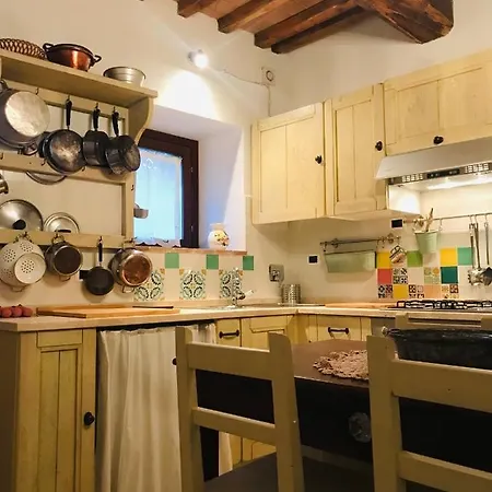 Accogliente Casa In Pietra Con Caminetto شقة Valtopina